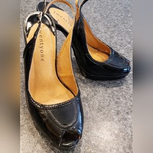 Twenty One Patent Shiny Leather Buckle Stiletto Heel Size 6